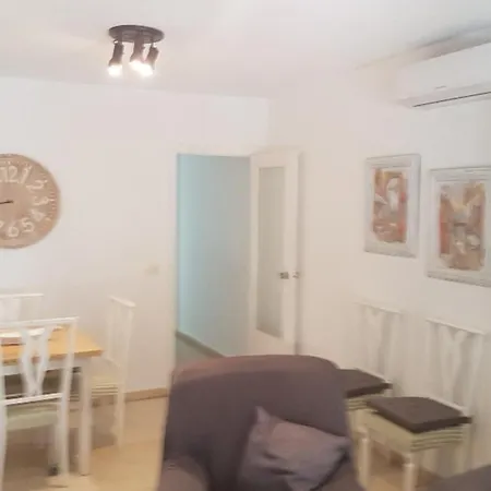 Apartment Beautiful 1 To 3 Bedrooms Near The Torrevieja